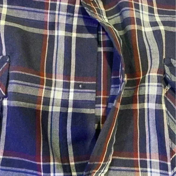 Plains Western Wear button shirt Size LT missing one snap - Picture 2 of 4